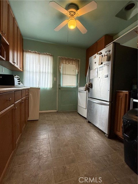 Detail Gallery Image 2 of 7 For 7940 Appledale Ave, Whittier,  CA 90606 - 2 Beds | 1 Baths