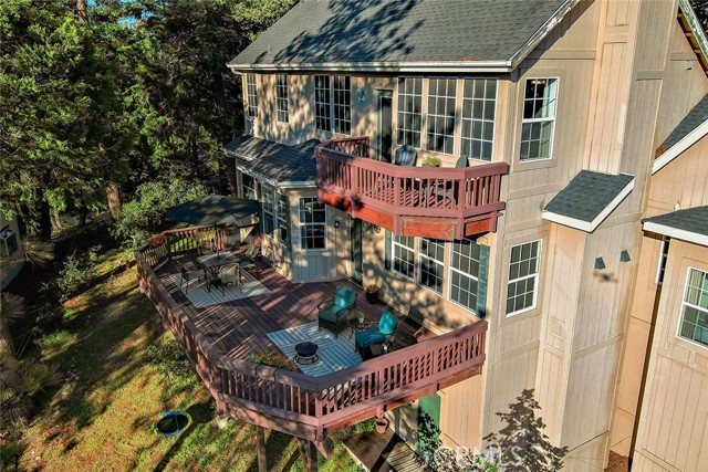 176 Pine Ridge Road, Crestline CA: https://media.crmls.org/medias/64e45743-3b35-4566-8e75-05e3786389c2.jpg
