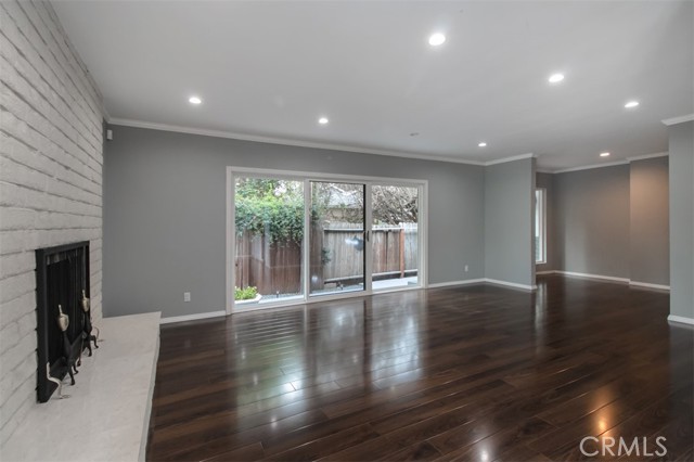 Detail Gallery Image 16 of 27 For 4867 Noble, Sherman Oaks,  CA 91403 - 3 Beds | 2 Baths