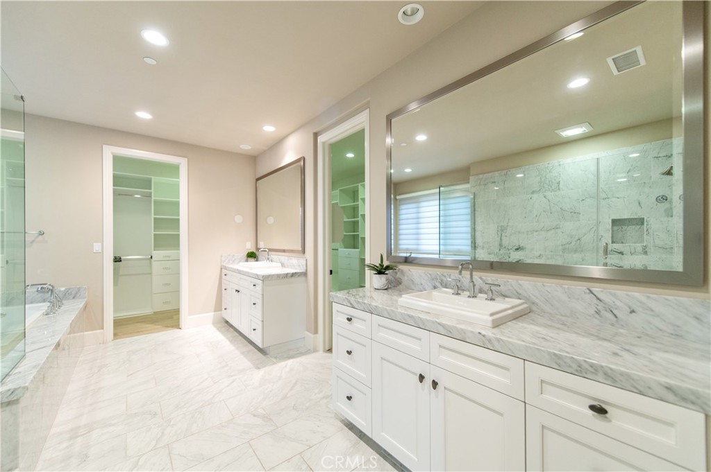 MLS #OC26154210 image #44