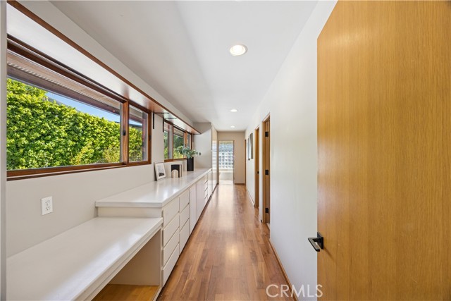 Detail Gallery Image 19 of 45 For 1652 Encino Court, San Luis Obispo,  CA 93401 - 5 Beds | 3/1 Baths