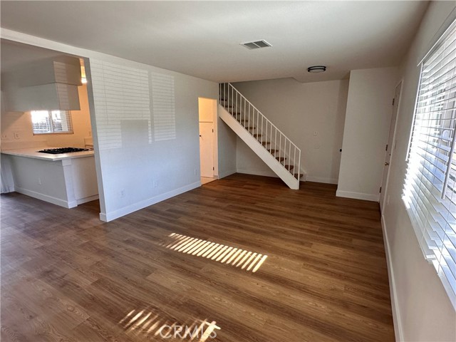 Detail Gallery Image 2 of 10 For 478 W Jackson St, Rialto,  CA 92376 - 3 Beds | 1/1 Baths