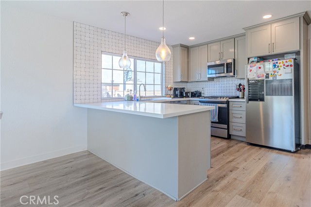 Detail Gallery Image 12 of 35 For 750 Saint Andrews Ct, Corona,  CA 92882 - 4 Beds | 2 Baths
