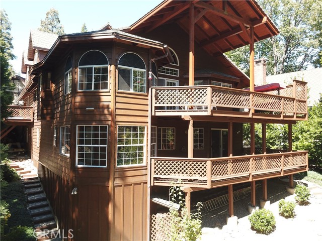 Detail Gallery Image 9 of 72 For 27547 W Shore Rd, Lake Arrowhead,  CA 92352 - 3 Beds | 3/1 Baths