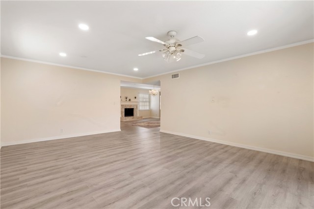 Detail Gallery Image 10 of 25 For 1040 E Del Mar, Orange,  CA 92865 - 4 Beds | 2 Baths