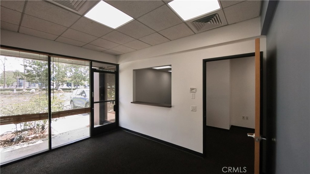 MLS #OC25252957 image #6