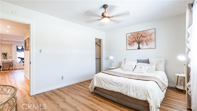 13722 Red Hill Avenue, Tustin CA: https://media.crmls.org/medias/64e82a28-35dd-4cda-b315-d7a76a07b7de.jpg