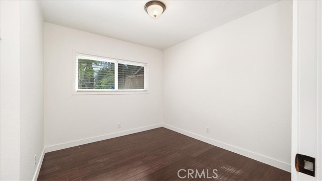 Detail Gallery Image 10 of 27 For 7070 Karen Ln, Jurupa Valley,  CA 92509 - 4 Beds | 2 Baths