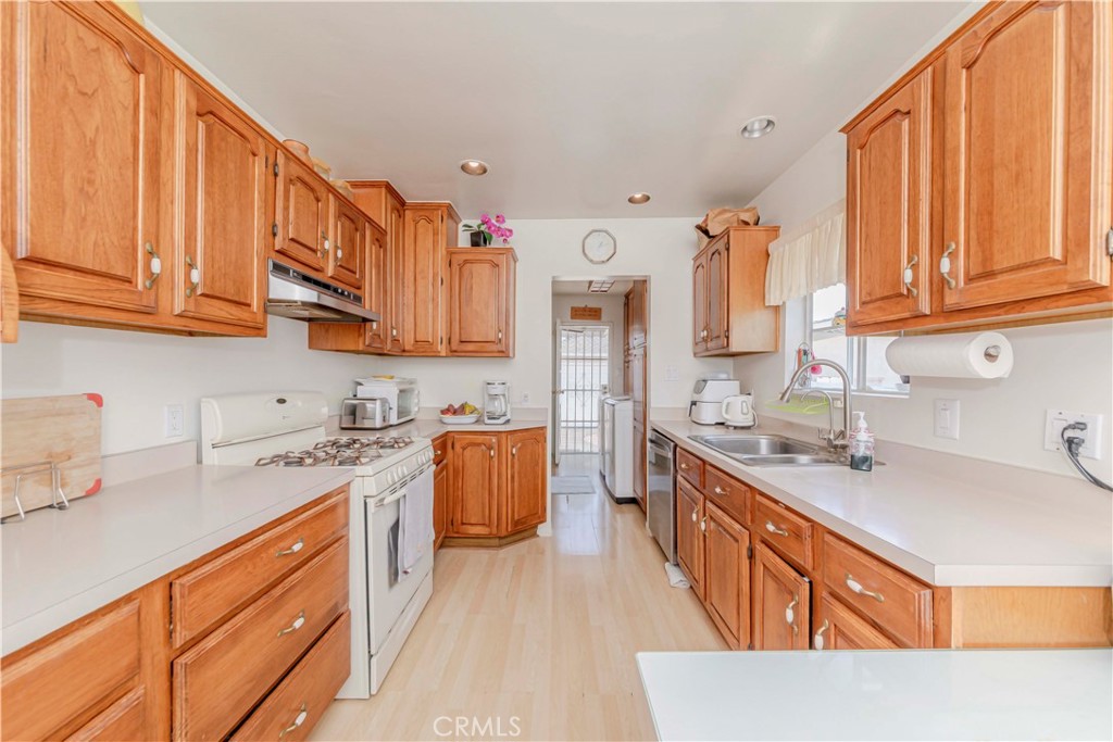 MLS #PV25158935 img 3