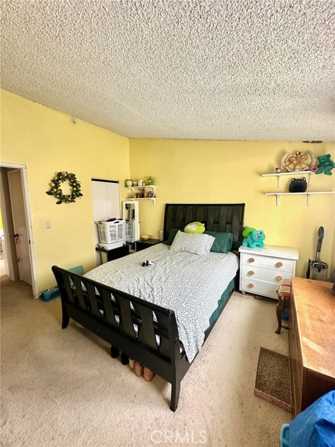 Detail Gallery Image 12 of 17 For 27220 Marchland, Canyon Country,  CA 91351 - 3 Beds | 1/1 Baths