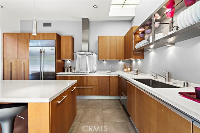 Detail Gallery Image 15 of 46 For 30692 Marilyn, Laguna Beach,  CA 92651 - 4 Beds | 3/1 Baths