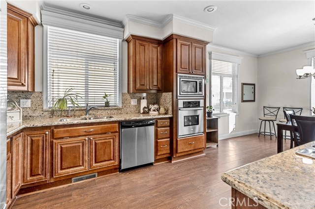 1565 Queen Way, Livingston CA: https://media.crmls.org/medias/64eb260d-6aa9-49e9-8fad-7705db1a7dce.jpg