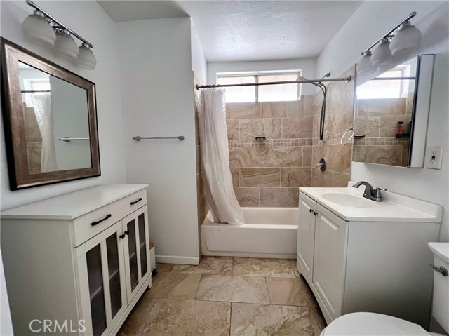 Detail Gallery Image 6 of 10 For 357 N Carlton Ave, Blythe,  CA 92225 - 3 Beds | 1 Baths