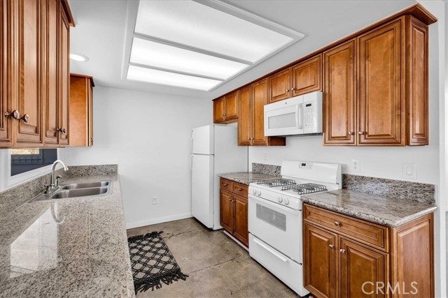 Detail Gallery Image 15 of 55 For 130 Delgada Ave, Yucca Valley,  CA 92284 - 3 Beds | 2 Baths