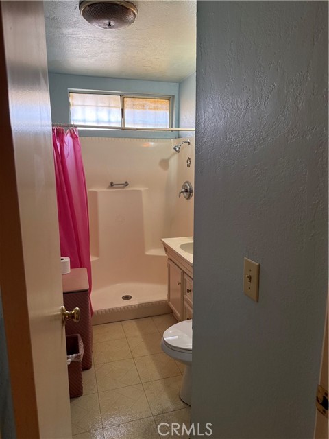 Detail Gallery Image 12 of 24 For 1813 W 151st, Compton,  CA 90220 - 4 Beds | 2 Baths