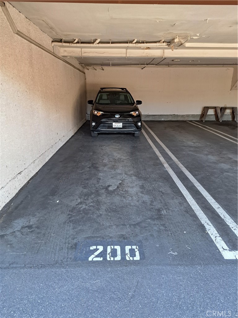 https://media.crmls.org/medias/64f158ba-0f10-4cde-b4de-36ceb38ed280.jpg?preset=X-Large