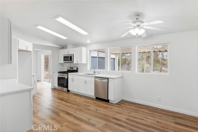 Detail Gallery Image 16 of 45 For 35451 Wildwood Canyon Rd, Yucaipa,  CA 92399 - 4 Beds | 2/1 Baths