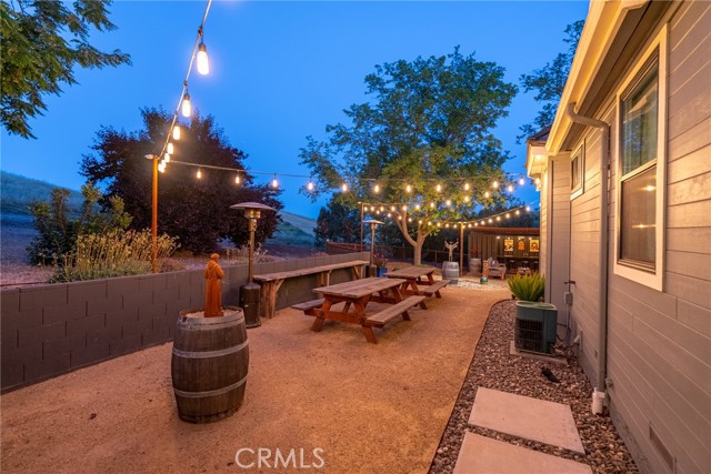 Detail Gallery Image 33 of 51 For 228 L P Ranch Rd, Templeton,  CA 93465 - 4 Beds | 4 Baths
