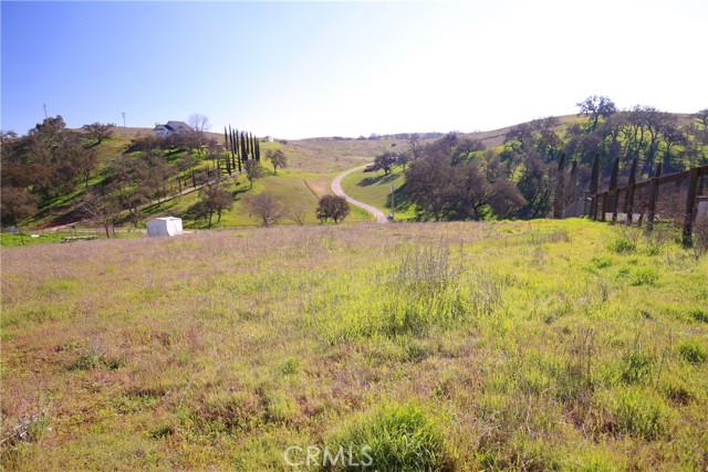 5385 Morning Star Place, Paso Robles CA: https://media.crmls.org/medias/64f350f9-310b-40aa-b428-66c3df3466da.jpg