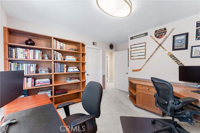 10 Sitges, Laguna Niguel CA: https://media.crmls.org/medias/64f37bac-a421-42b7-9a19-67da245cf5a6.jpg