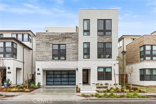 Front Image Thumbnail for CROC26039142