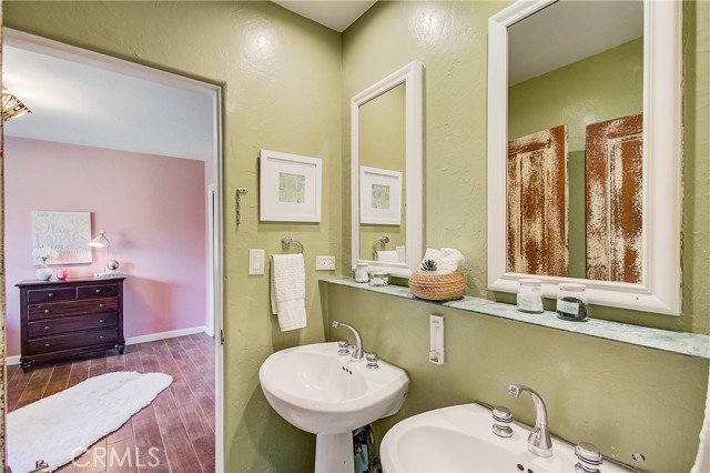 27 Misty Acres Road, Rolling Hills Estates, California 90274, 4 Bedrooms Bedrooms, ,3 BathroomsBathrooms,Residential,Sold,Misty Acres,SB21246271