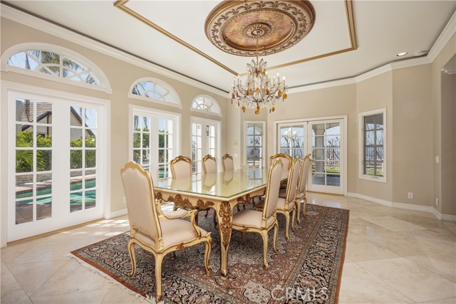 Detail Gallery Image 7 of 41 For 3211 E Mandeville Pl, Orange,  CA 92867 - 6 Beds | 6/1 Baths