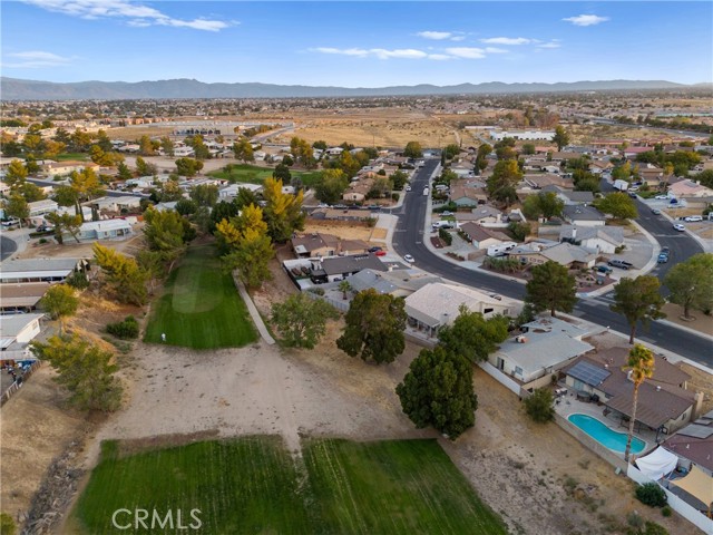 Detail Gallery Image 33 of 44 For 16272 Trinidad Dr, Victorville,  CA 92395 - 3 Beds | 2 Baths