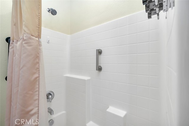 Detail Gallery Image 32 of 53 For 1421 Shoreside Dr, Madera,  CA 93637 - 3 Beds | 2 Baths
