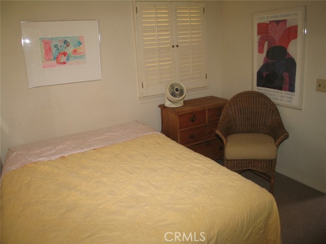 1610 Park Avenue, Newport Beach CA: https://media.crmls.org/medias/64f6495f-8075-40c4-85be-2195c4284411.jpg