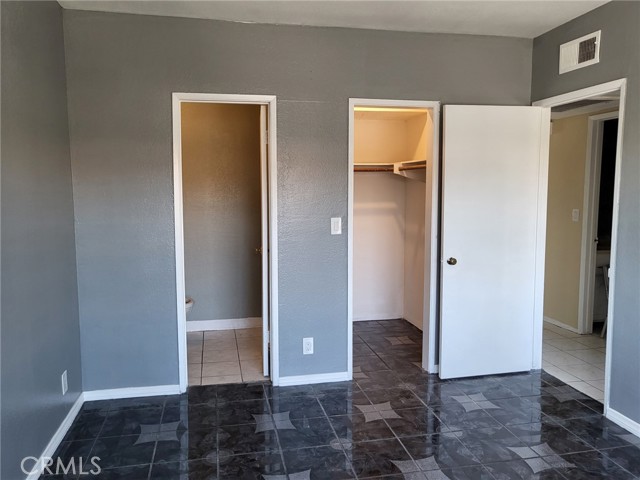 Detail Gallery Image 11 of 21 For 9119 Wakefield Ave #18,  Panorama City,  CA 91402 - 2 Beds | 2 Baths