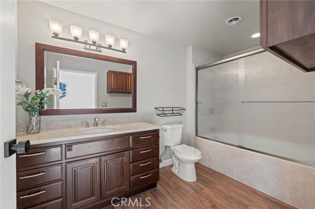 Image 20 of 29 For 5258 Hanover Drive