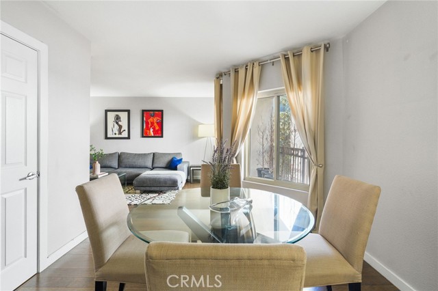 Detail Gallery Image 15 of 40 For 141 S Clark Dr #326,  West Hollywood,  CA 90048 - 1 Beds | 1 Baths