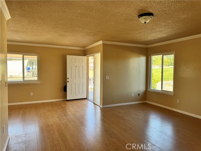 Detail Gallery Image 10 of 27 For 3814 Ferndale, San Bernardino,  CA 92404 - – Beds | – Baths