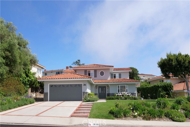 28208 Seamount Drive, Rancho Palos Verdes CA: https://media.crmls.org/medias/64fa3ce5-237d-4fa3-a5a7-2c2cbc82b89a.jpg