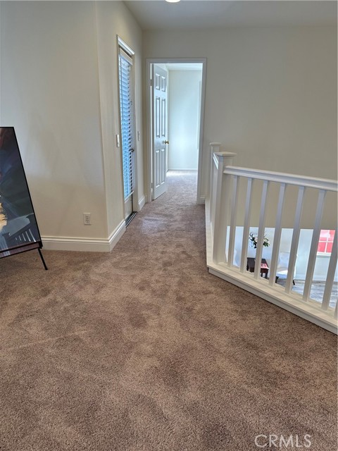 7297 Cobble Creek Drive, Eastvale CA: https://media.crmls.org/medias/64fb1a8f-42e3-4a88-a388-8ec6363b84d8.jpg