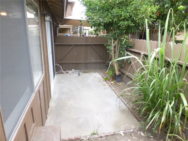 2115 S Broden Street, Anaheim CA: https://media.crmls.org/medias/64fb2389-747a-42e1-ae4d-de60a8f9b66e.jpg