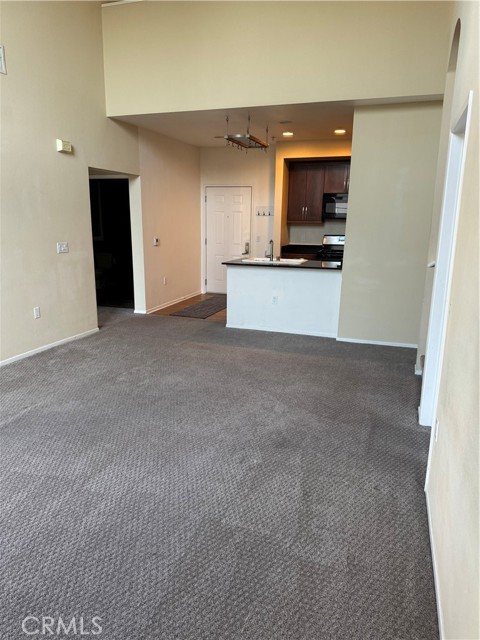 Detail Gallery Image 2 of 20 For 2414 Scholarship, Irvine,  CA 92612 - 2 Beds | 2 Baths