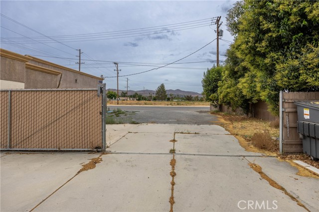 4490 E Florida Avenue, Hemet, California 92544, ,Commercial Lease,For Rent,4490 E Florida Avenue,CRPW24135694