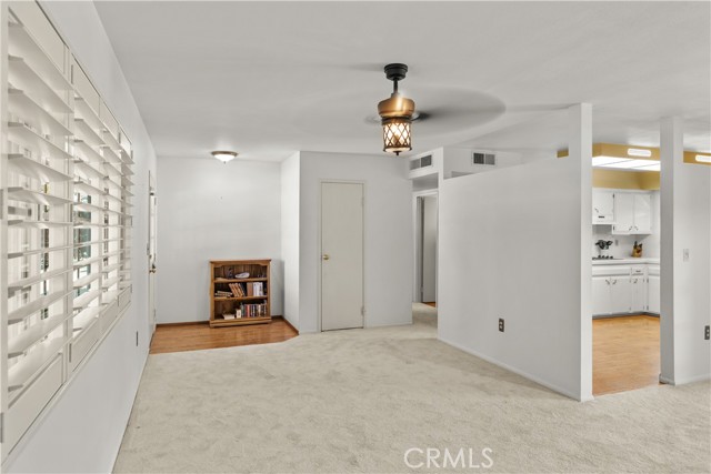 Detail Gallery Image 2 of 20 For 504 Pebble Beach Dr, Bakersfield,  CA 93309 - 2 Beds | 1 Baths