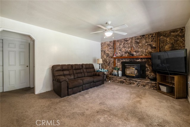5048 Big Bend Road, Oroville CA: https://media.crmls.org/medias/64fc7861-a0ec-4e0e-bccf-ed6c94465086.jpg