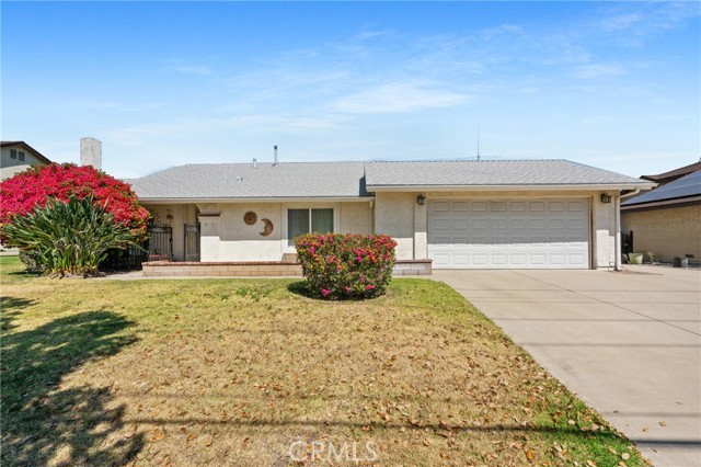 Detail Gallery Image 3 of 38 For 366 Bohnert Ave, Rialto,  CA 92377 - 3 Beds | 2 Baths