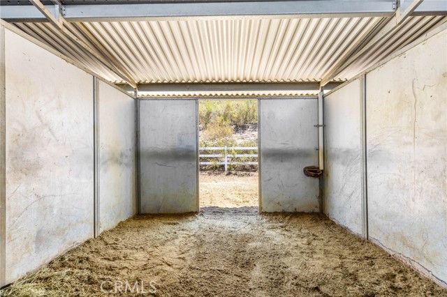 41605 De Portola Road, Temecula CA: https://media.crmls.org/medias/64fd7681-373e-4856-a609-c0bf5be89c59.jpg