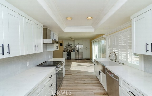 Detail Gallery Image 6 of 25 For 2860 E Hempstead, Anaheim,  CA 92806 - 4 Beds | 2/1 Baths