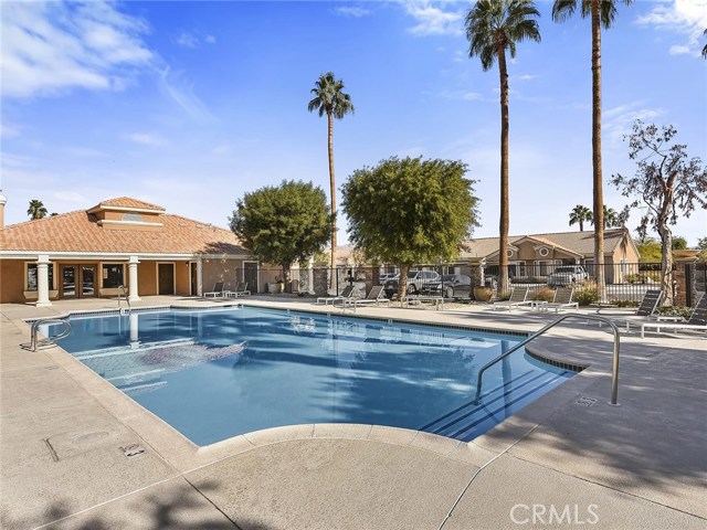 Image 29 for 40975 Sandy Gale LN #D