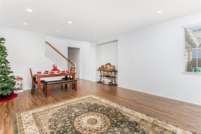 Detail Gallery Image 6 of 31 For 34596 Venturi, Beaumont,  CA 92223 - 4 Beds | 2/1 Baths