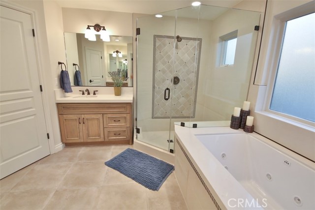 528 Francisca Avenue, Redondo Beach, California 90277, 4 Bedrooms Bedrooms, ,4 BathroomsBathrooms,Residential,Sold,Francisca,PV17030817