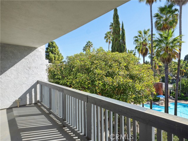 Detail Gallery Image 9 of 22 For 3605 W Hidden #310,  Rolling Hills Estates,  CA 90274 - 1 Beds | 1 Baths