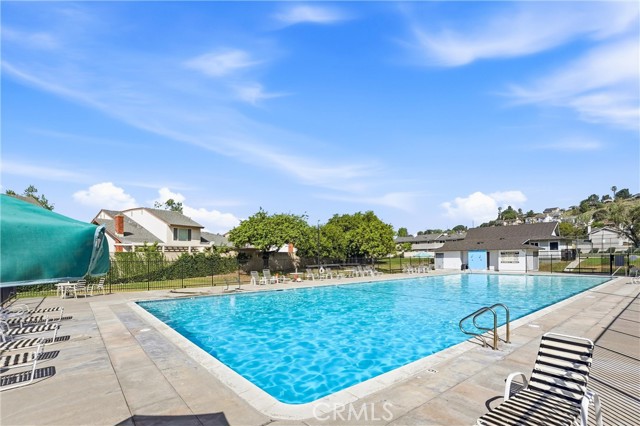 Detail Gallery Image 20 of 21 For 6686 Moselle Cir, Yorba Linda,  CA 92886 - 4 Beds | 2/1 Baths