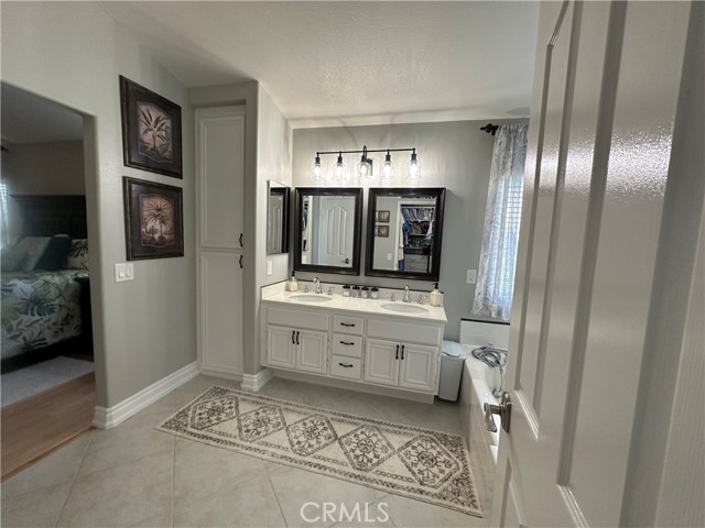 Detail Gallery Image 34 of 72 For 5370 Wrangler Dr, Fontana,  CA 92336 - 4 Beds | 2/1 Baths